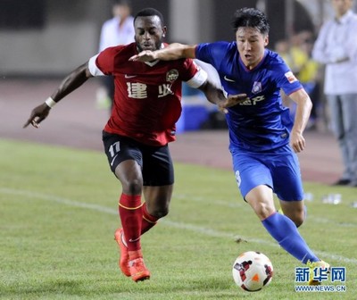 中超焦点战 河南建业与江苏舜天激战成和